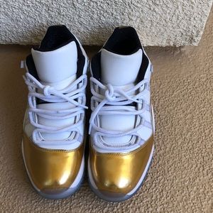 Jordan 11 Retro Low Closing Ceremony (GS)